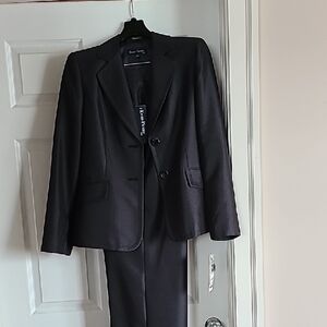Evan Picone Classic Black Suit